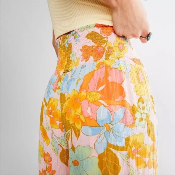 BILLABONG Floral wide leg beach pants  Size Medium - Picture 6 of 13